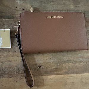 MICHAEL KORS Double Zip Wristlet Leather Wallet (Brown)